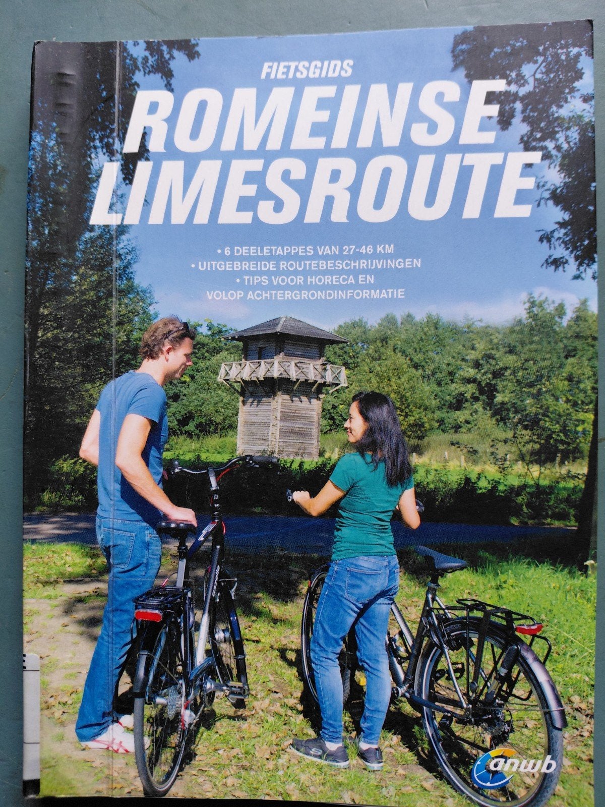 ANWB Fietsgids Romeinse Limesroute, Fiets- of Wandelgids, Europa, Ophalen of Verzenden, Zo goed als nieuw