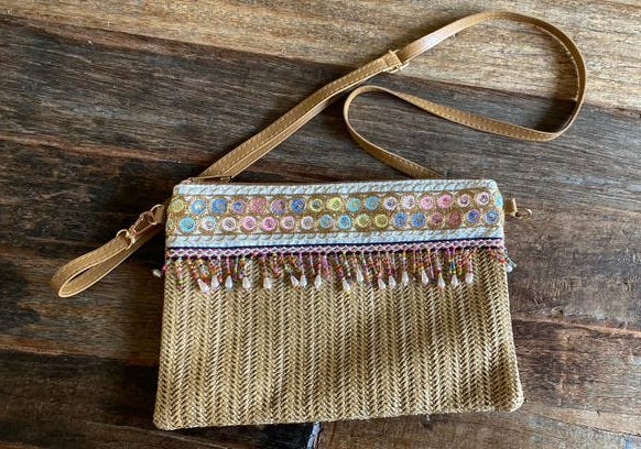 Ibiza style schoudertasje, Ophalen of Verzenden, Nieuw, Beige, Schoudertasje