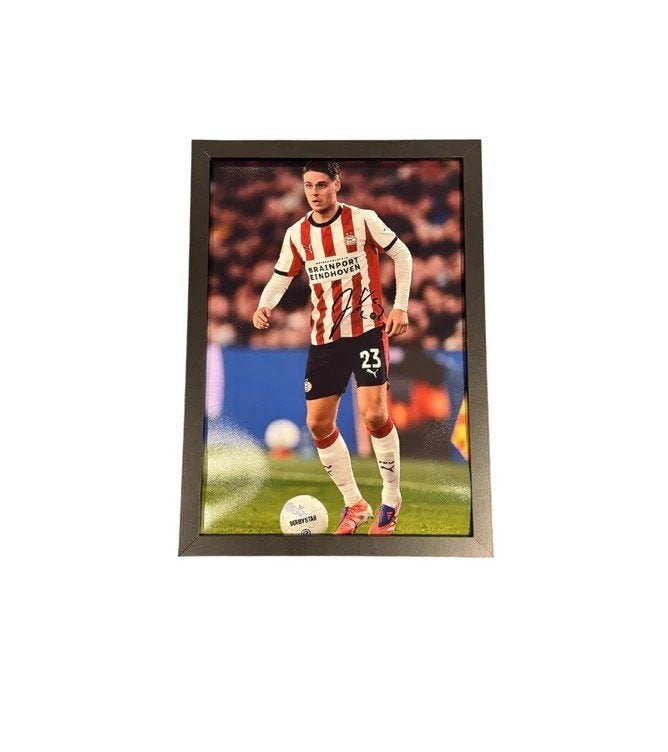 Joey Veerman PSV gesigneerde Actie Foto, Verzamelen, Sportartikelen en Voetbal, Soccersignings.nl, PSV, Overige typen, Nieuw