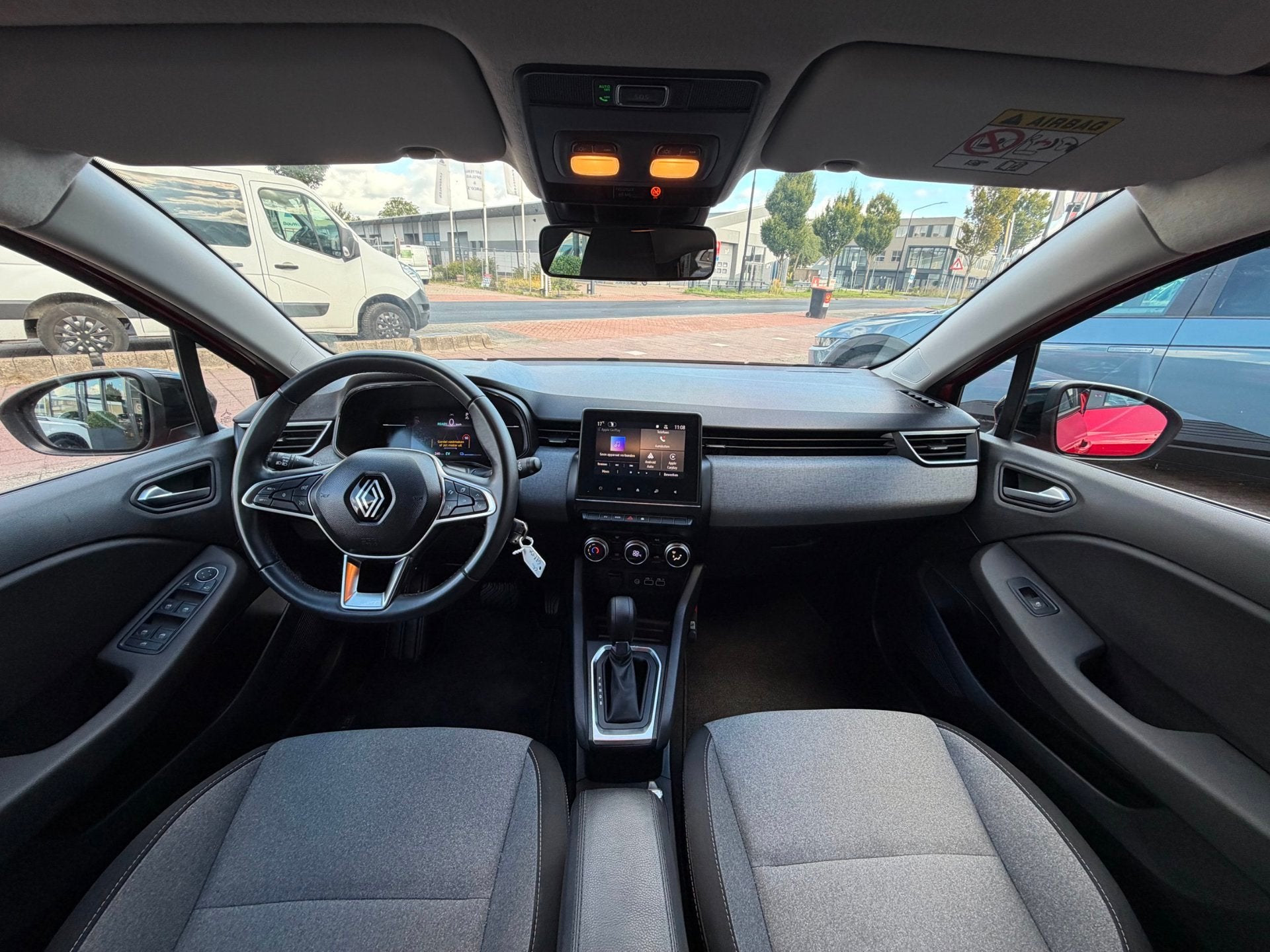 Renault Clio 1.6 E-Tech Full Hybrid 145 evolution AUT|Cruise, Stof, Gebruikt, Euro 6, 4 cilinders