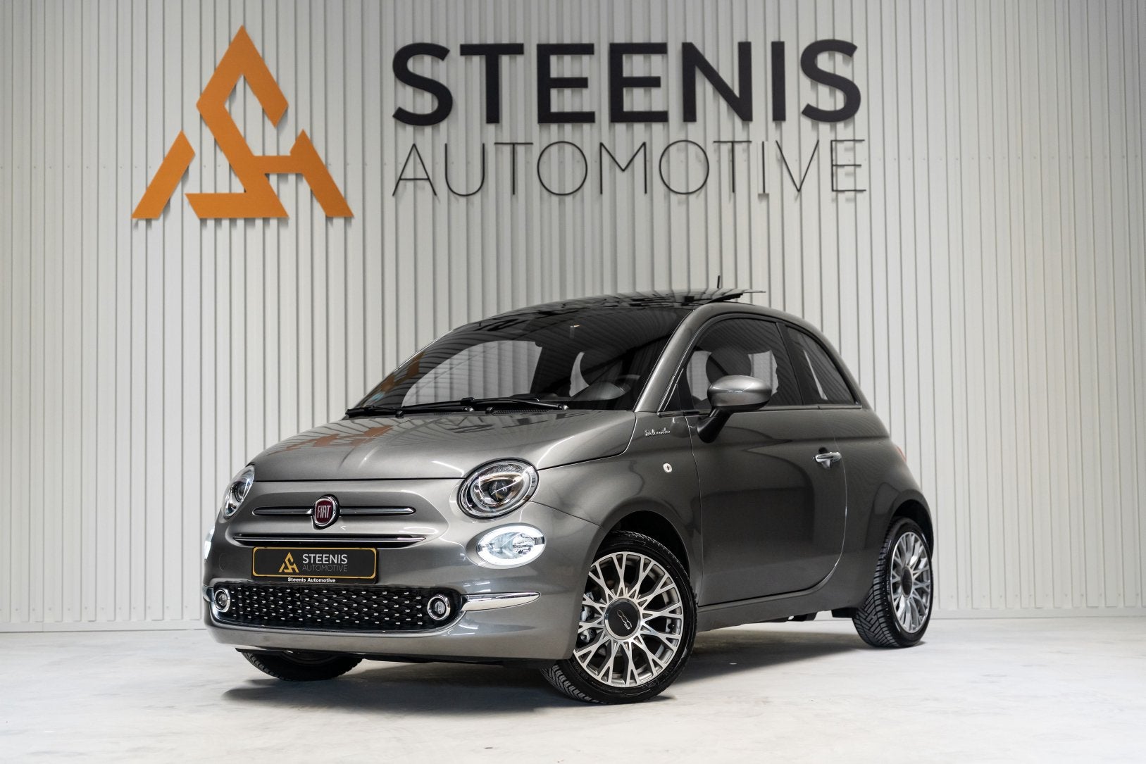 Fiat 500 1.0 70pk Hybrid 2024 Grijs dolcevita nieuwstaat!, Voorwielaandrijving, 40 €/maand, 4 stoelen, Origineel Nederlands