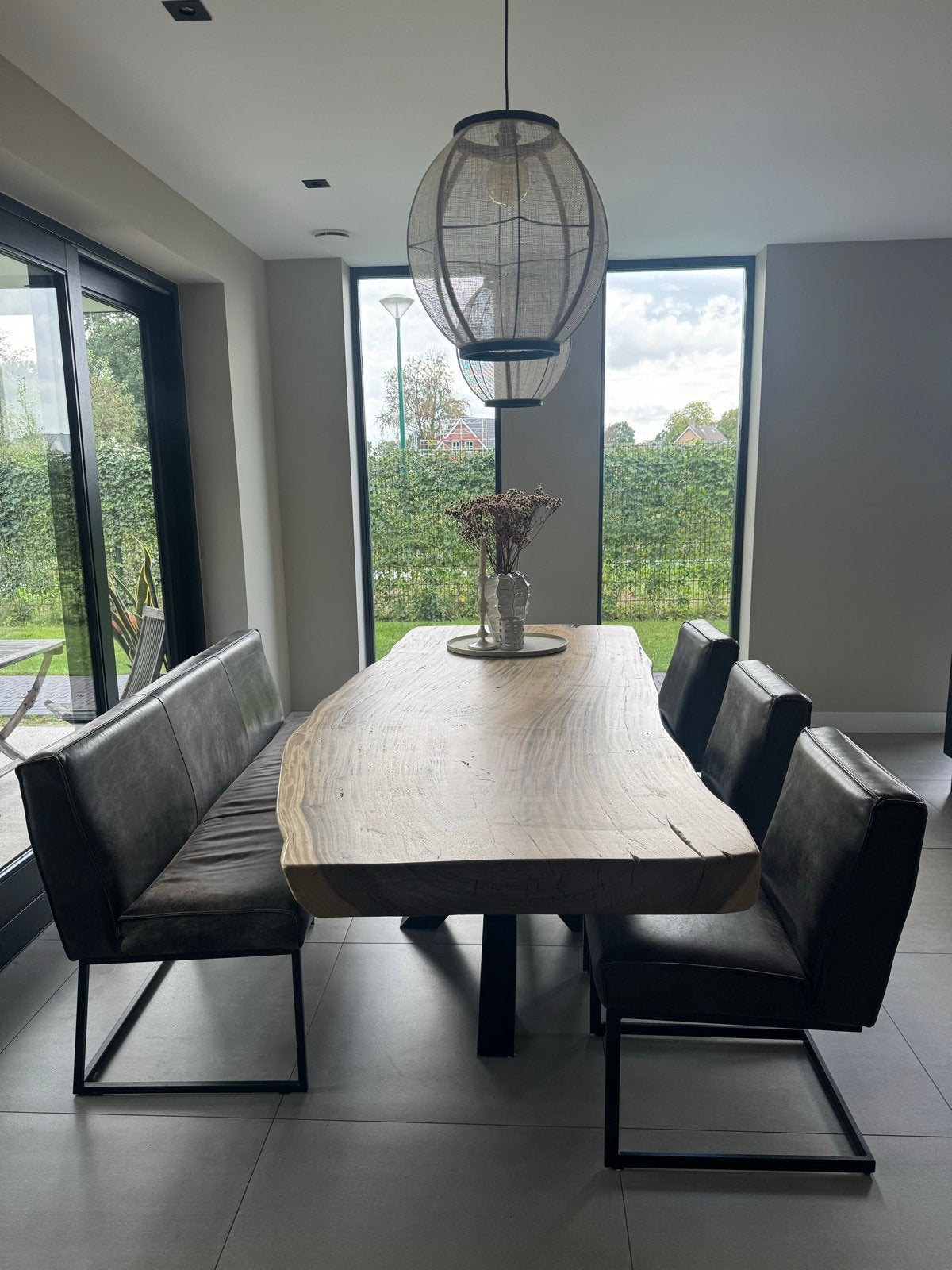 Suar Boomstam eettafel 2.50 met leren bank en stoelen, Ophalen, 100 tot 150 cm, 200 cm of meer, Zo goed als nieuw