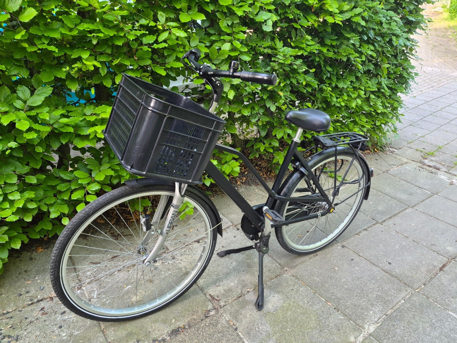 Stevige stadsfiets URBAN met krat, Gebruikt, Versnellingen, 0 zitjes, Ophalen