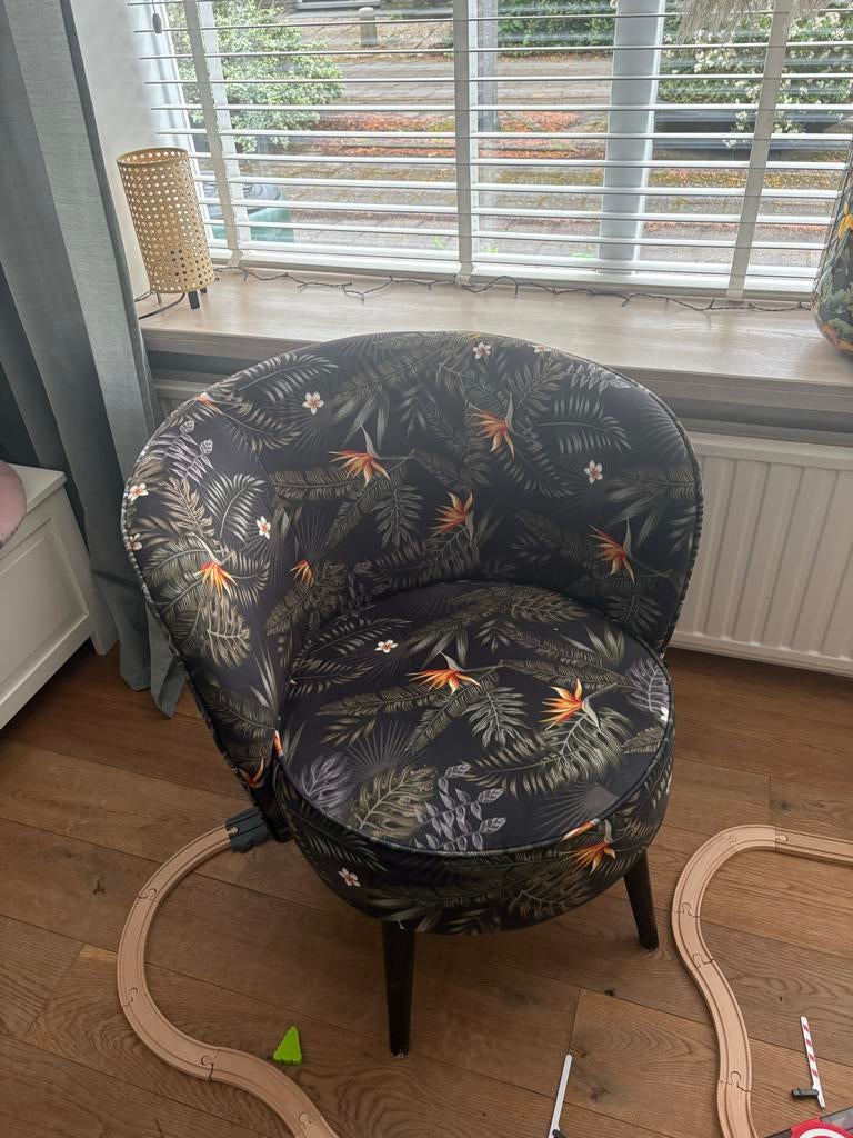 2 x Woood fauteuil met jungle print, Huis en Inrichting, Fauteuils, Ophalen, Gebruikt, Minder dan 75 cm, Stof