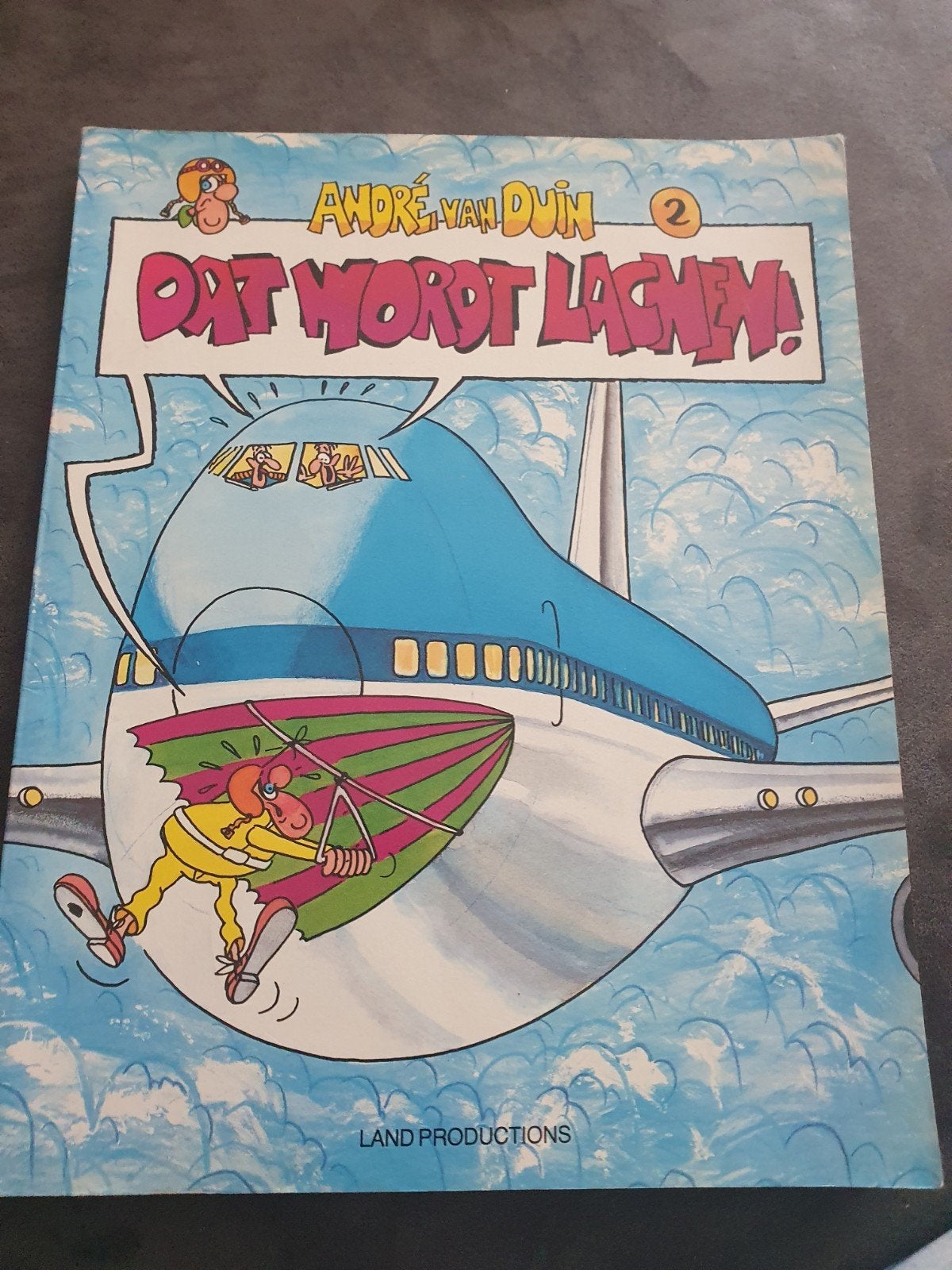 André van Duin - Dat wordt lachen! (deel 2), Boeken, Ophalen of Verzenden, Gelezen, Overige onderwerpen, André van Duin