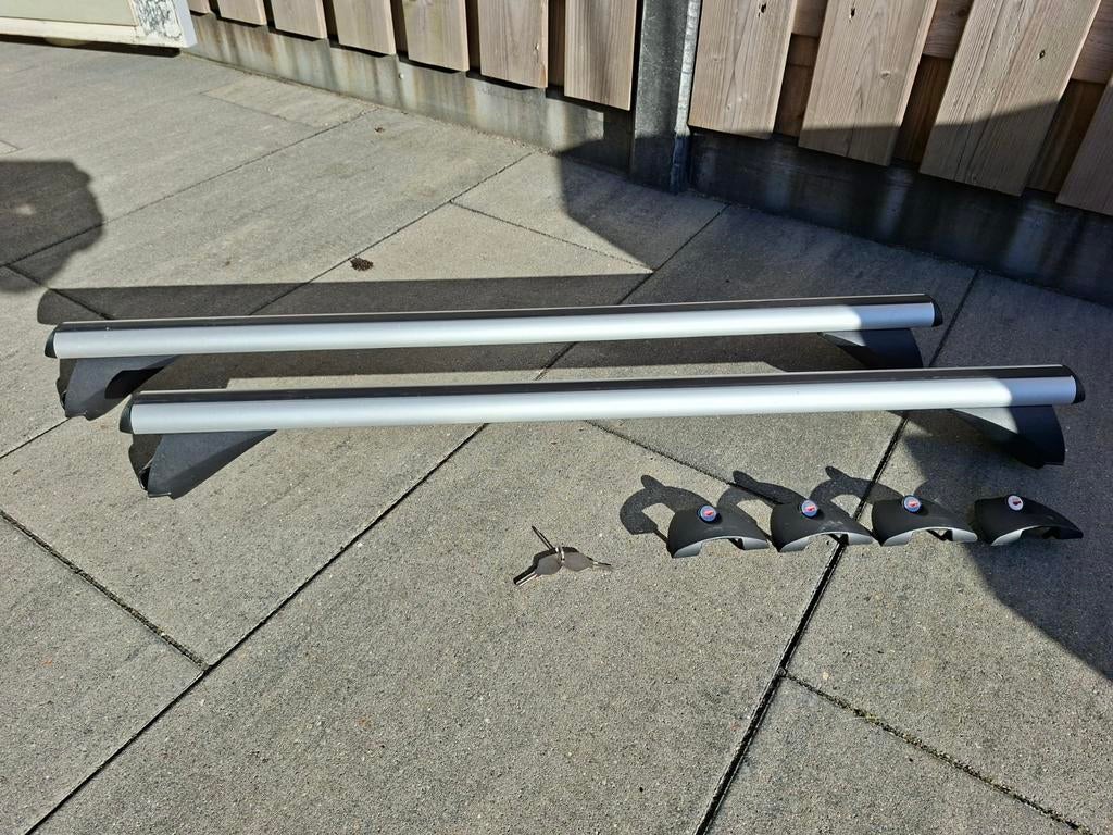 Dakdragers opel astra j, Ophalen, Zo goed als nieuw
