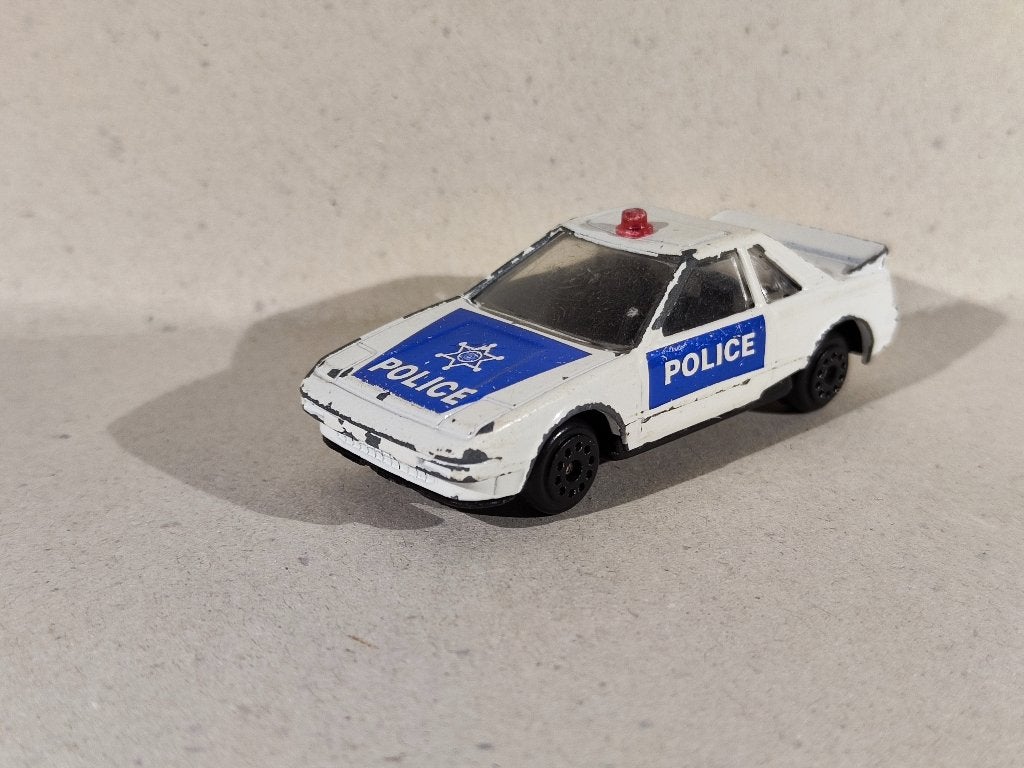 MC Toy Toyota MR2, Hobby en Vrije tijd, Modelauto's | Overige schalen, Ophalen of Verzenden, Gebruikt, Auto