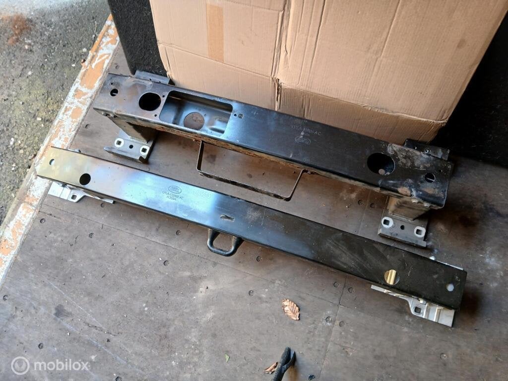 Voorbumperbalk Range Rover L405 Voor bumper balk Vogue, Land Rover, Ophalen of Verzenden, Gebruikt, Land Rover