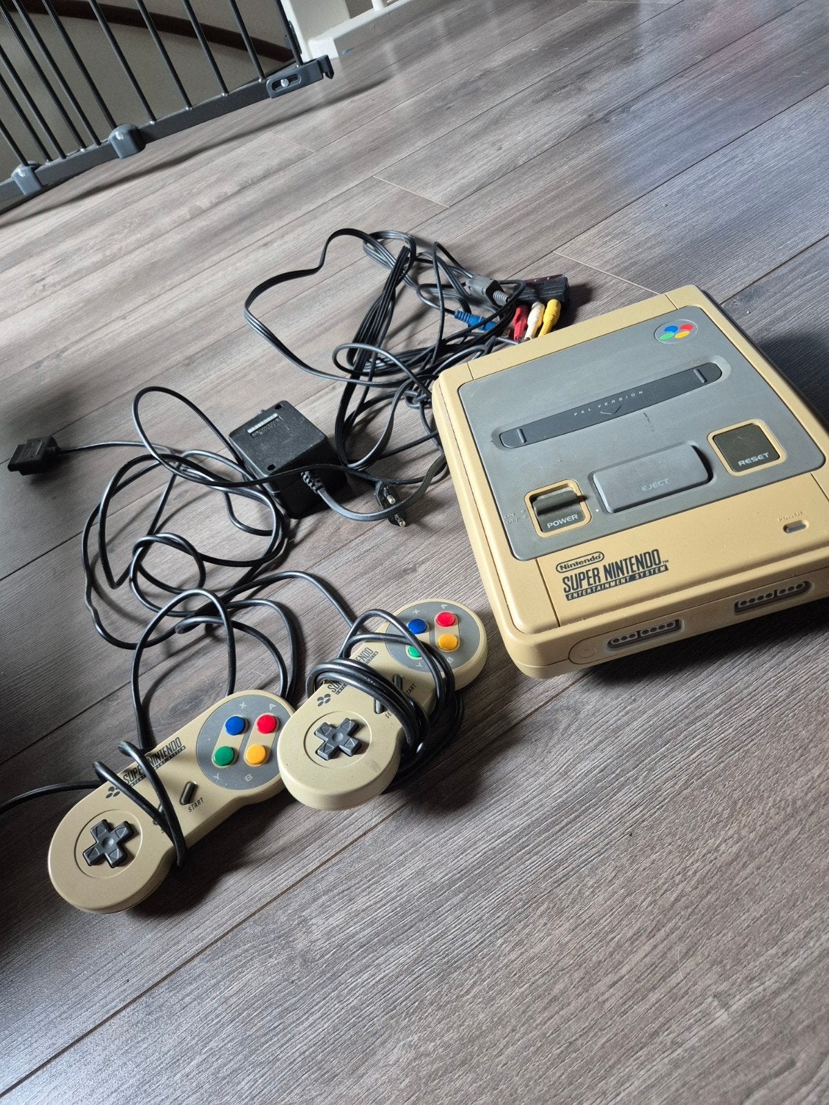Super Nintendo (SNES) PAL Console met 2 controllers, Spelcomputers en Games, Spelcomputers | Nintendo Super NES, Ophalen, Gebruikt