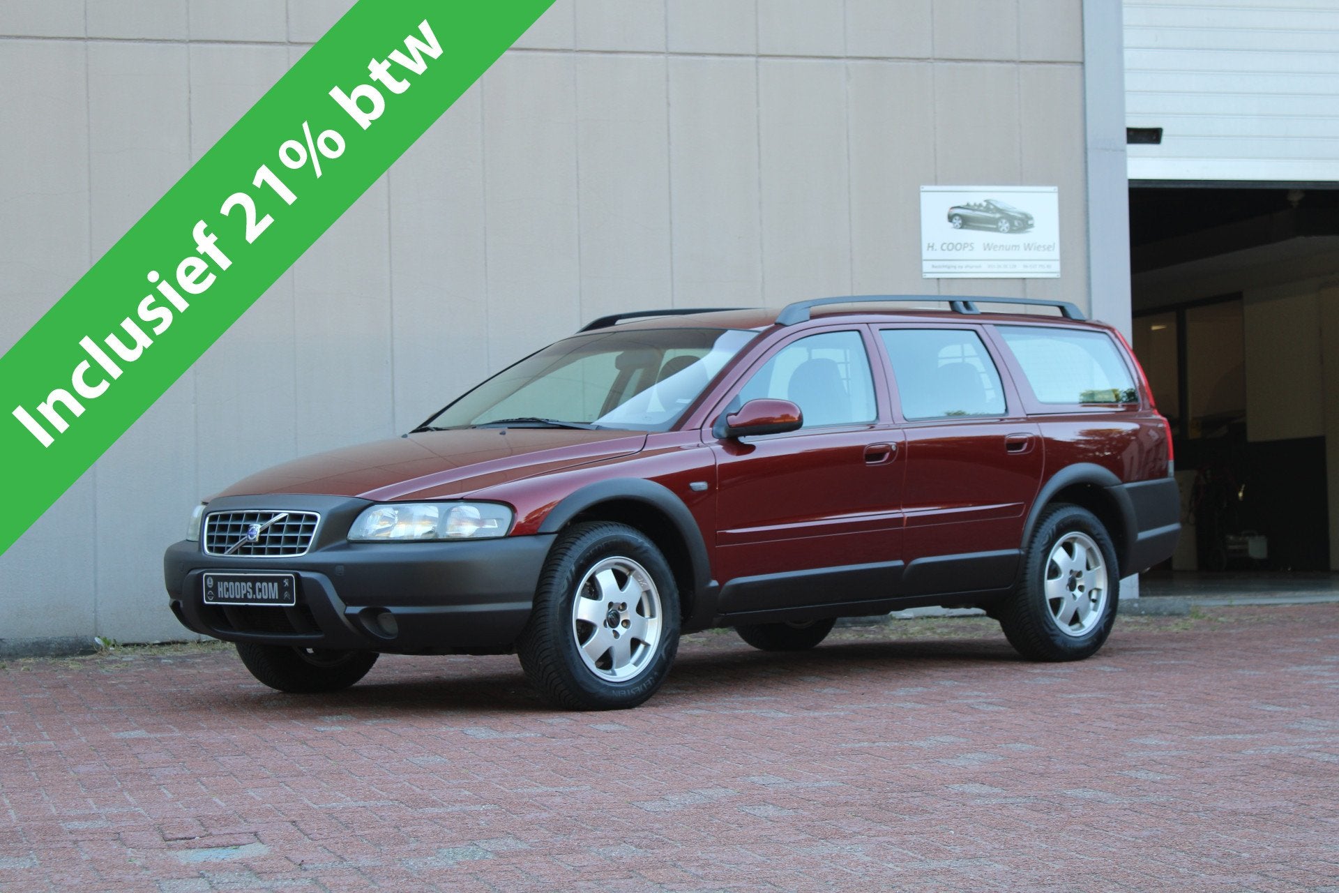 Volvo XC70 2.4T AWD AUTOMAAT BLIJVEND YOUNGTIMER ! incl. 21%, foto 2