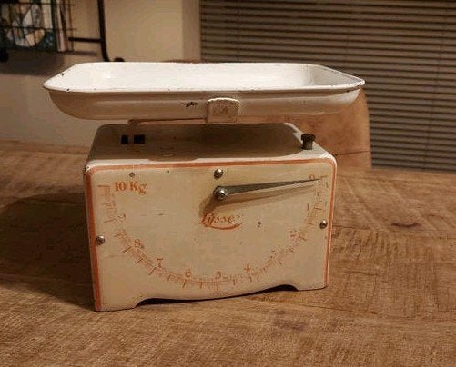 Vintage Zwitserse Keukenweegschaal - Lyssex 10 Kg brocante, Ophalen of Verzenden