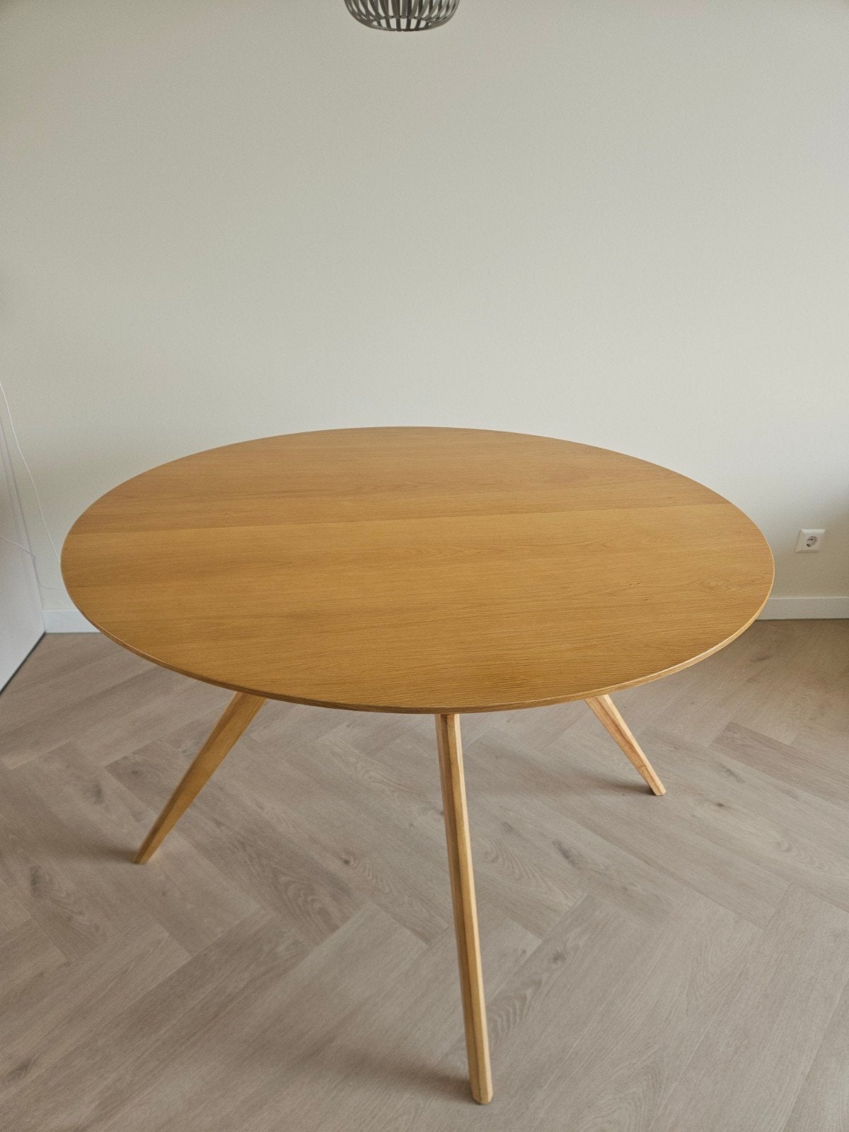 Stijlvolle Zuiver eettafel van essenhout, Ophalen, Vier personen, 100 tot 150 cm, 100 tot 150 cm