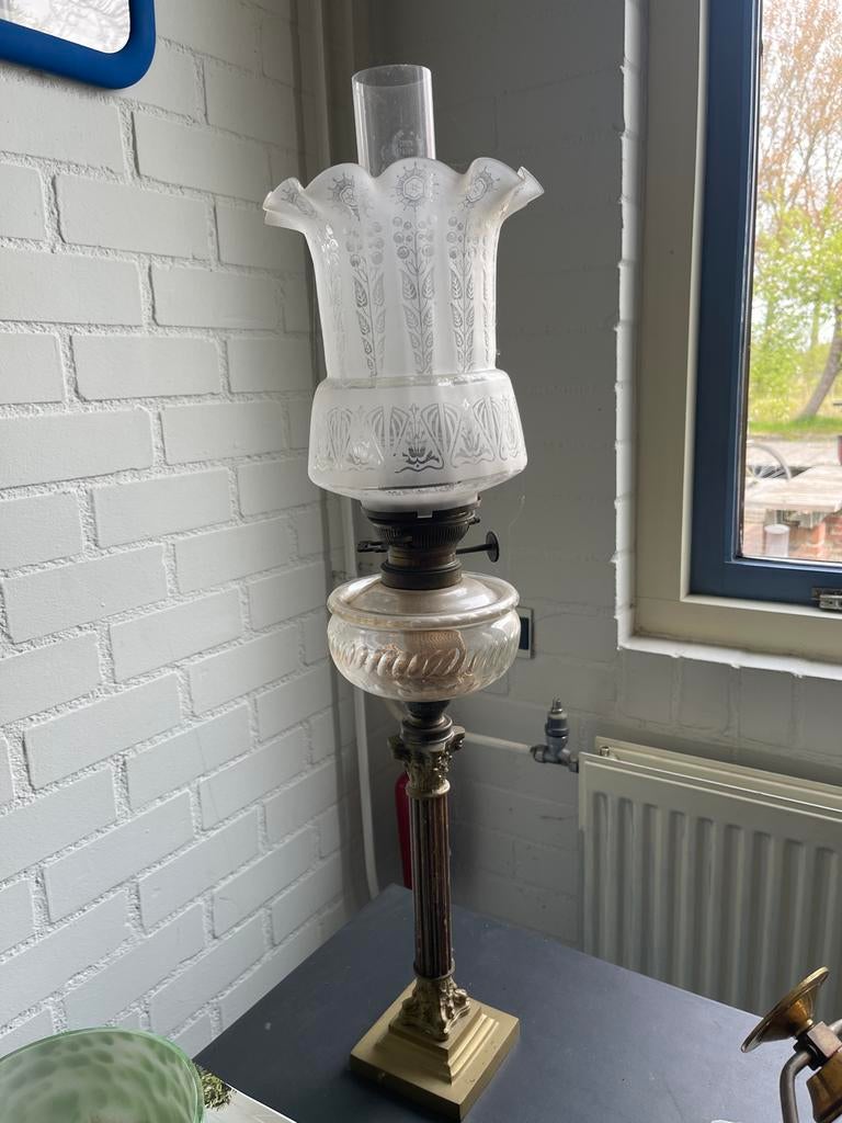 Antieke olielamp - Prachtig en nauwelijks gebruikt, Ophalen, Zo goed als nieuw