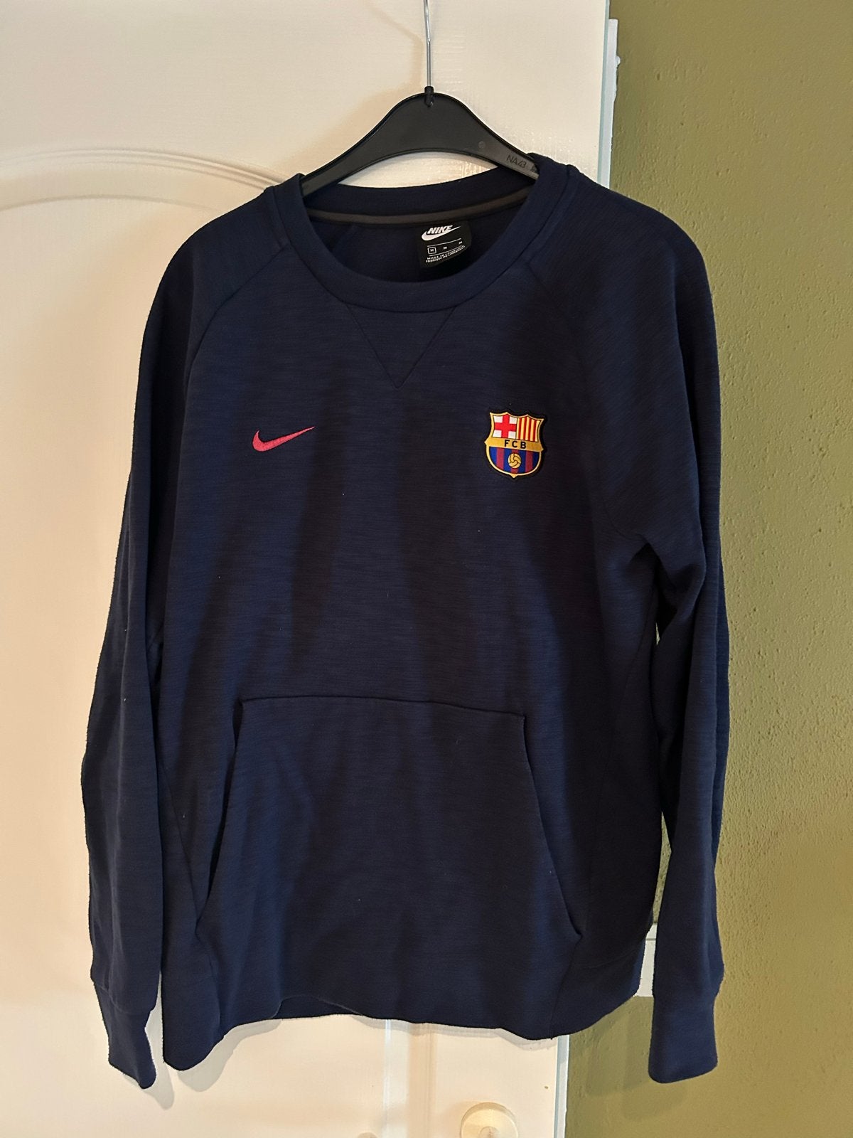 FC Barcelona Sweater Maat M - Nike, Ophalen of Verzenden, Gedragen, Maat 48/50 (M), Blauw
