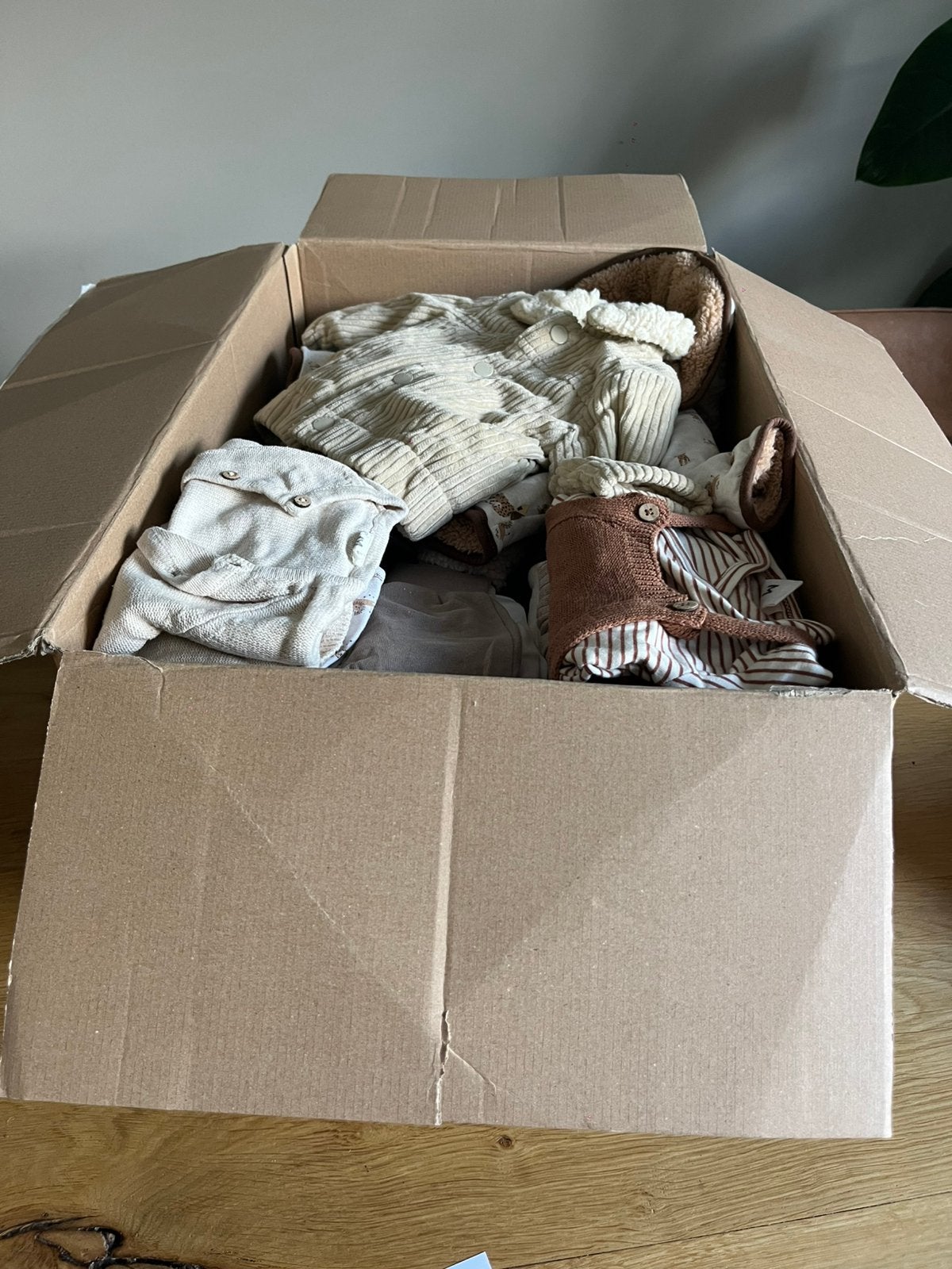 Kledingbox maat 50/56 jongen, Ophalen, Zo goed als nieuw, Maat 50
