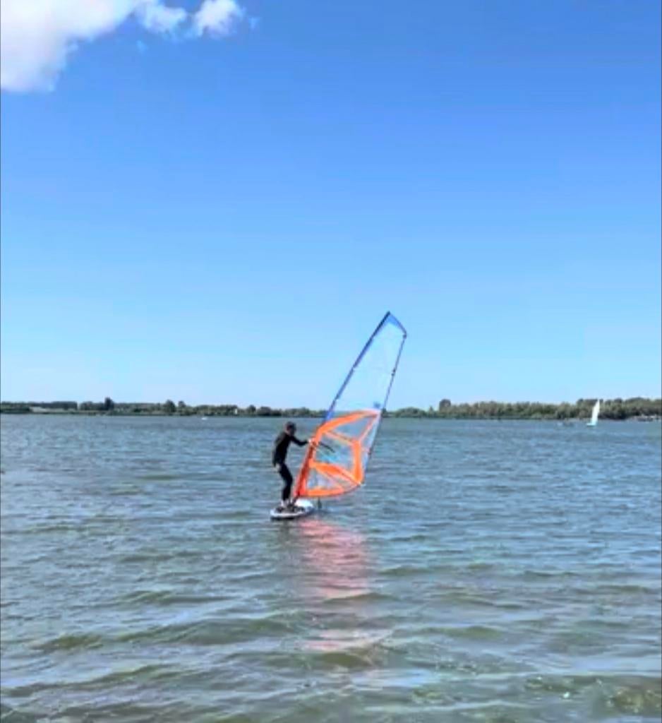 Stx opblaasbaar windsurf board, incl zeil, Watersport en Boten, Wingsurfen, Ophalen, Zo goed als nieuw, Wingsurf-board