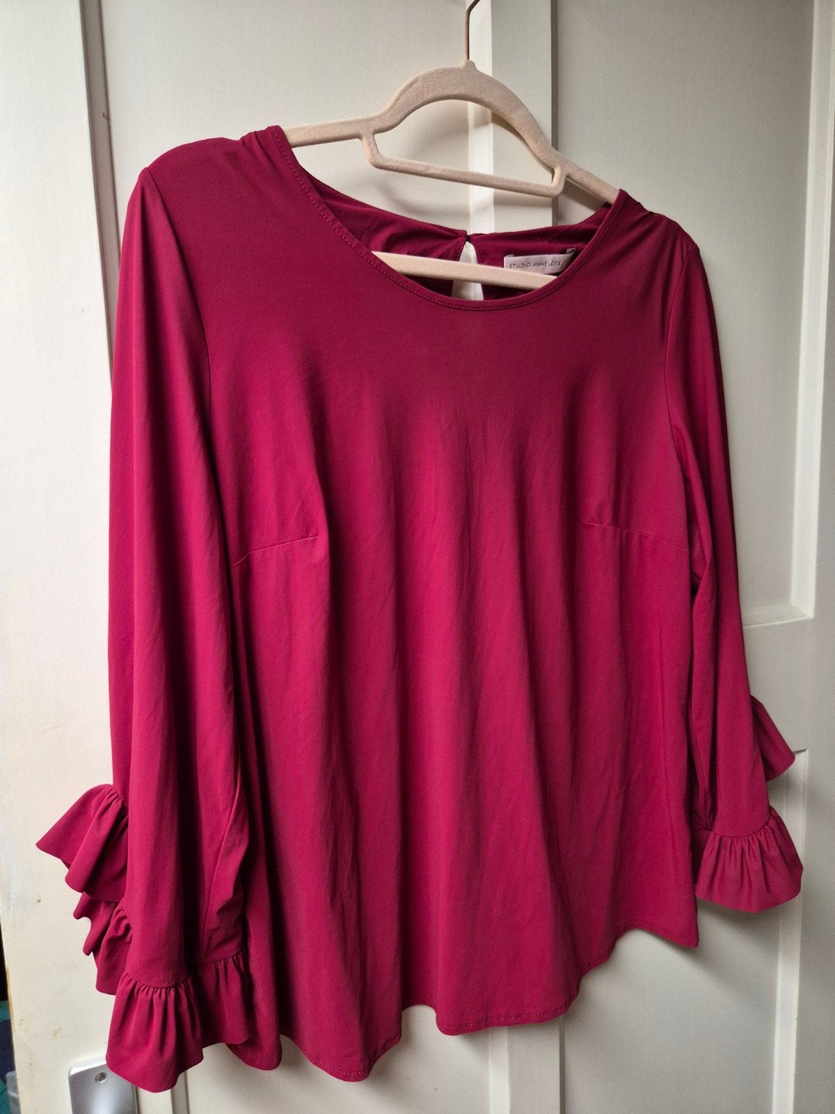 Studio Anneloes fuchsia top met ruches, maat M, Maat 38/40 (M), Studio Anneloes, Ophalen of Verzenden, Zo goed als nieuw