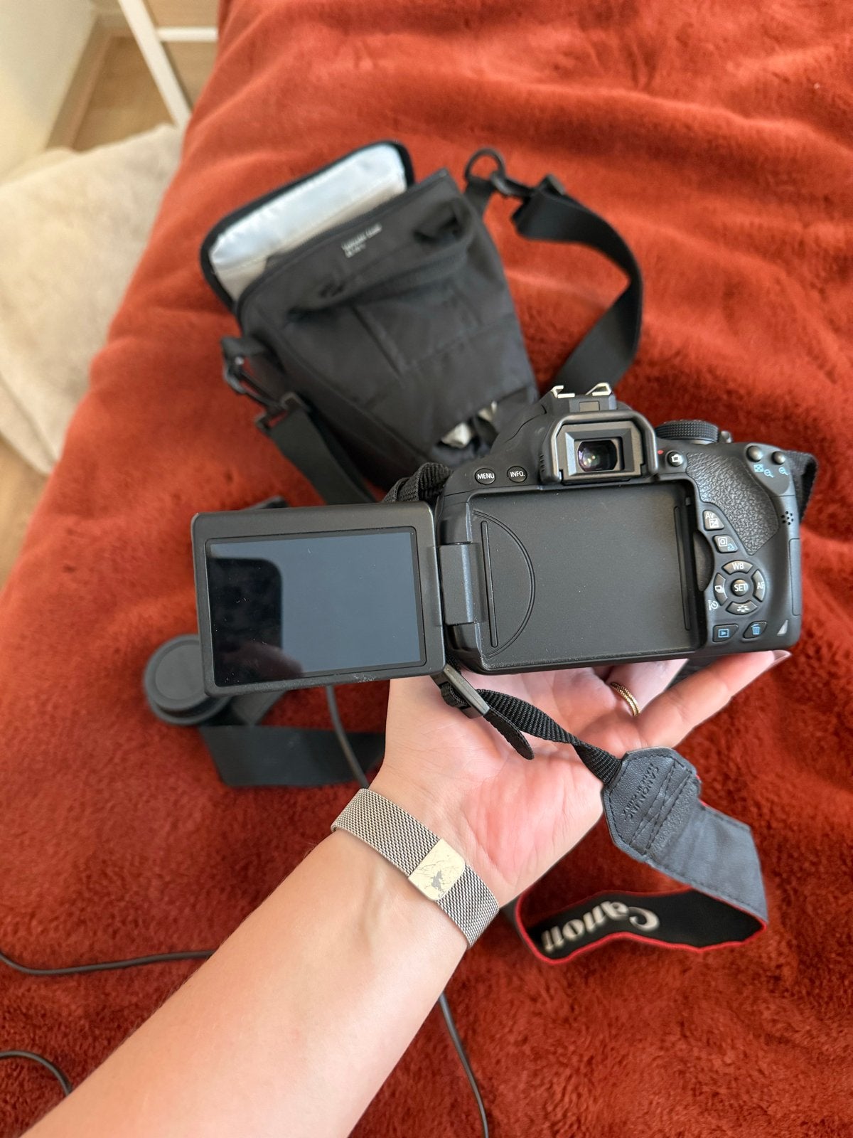 Foto 6 van Canon EOS 700D Spiegelreflexcamera met 18-55mm lens