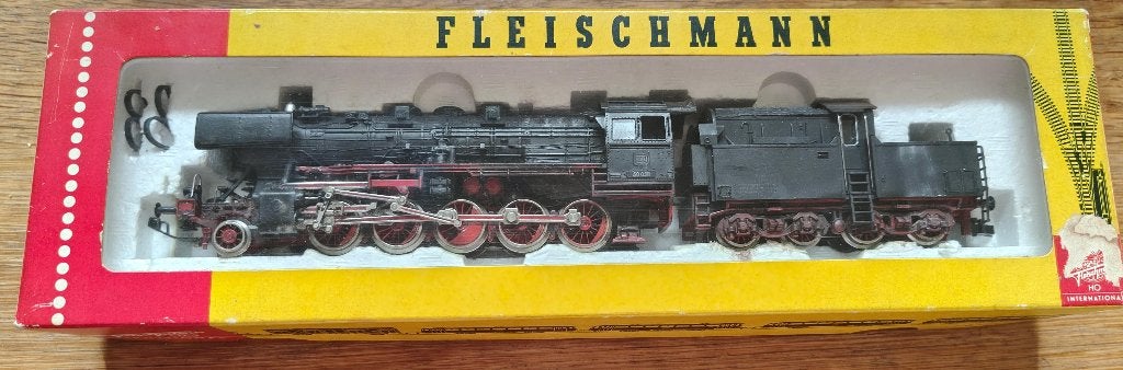 Fleischmann Stoomlocomotief 50 058 met Tender, Hobby en Vrije tijd, Modeltreinen | H0, Ophalen, Gebruikt, Fleischmann, Gelijkstroom
