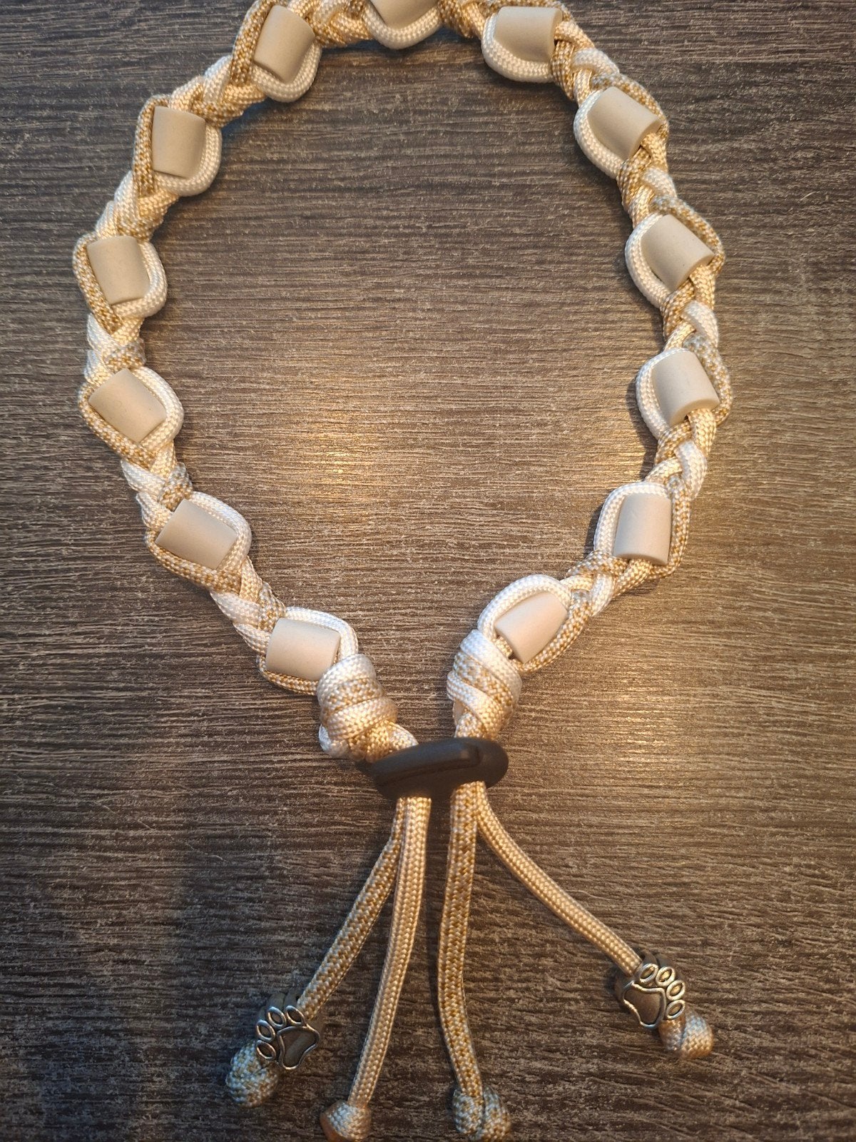Anti-tekenband EM keramiek kralen Maat M 32-42cm, Ophalen of Verzenden, Handgemaakt, Nieuw