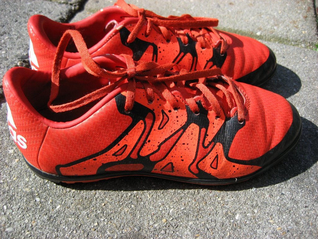 Adidas voetbalschoenen, schoenen met noppen, maat 33, Adidas, Gebruikt, Ophalen of Verzenden, Jongen of Meisje