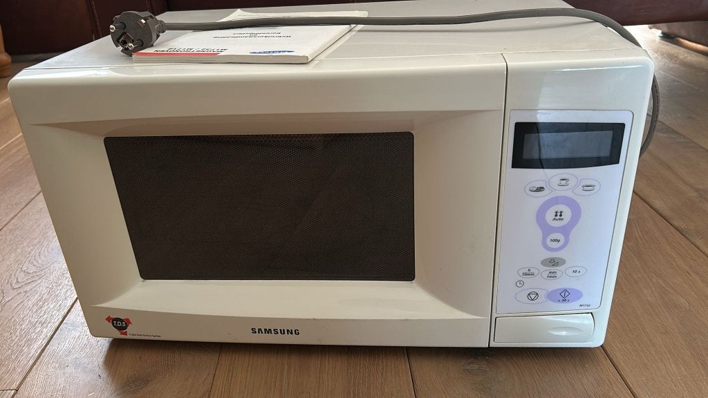 magnetron, Witgoed en Apparatuur, Magnetrons, Gebruikt, Vrijstaand, Combimagnetron, 45 tot 60 cm, Crisp, Grill, Hete lucht, Oven