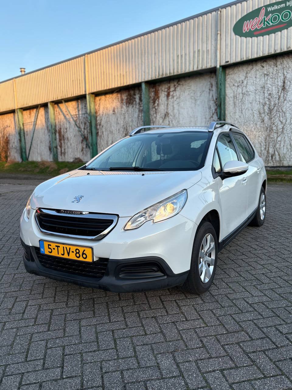 Peugeot 2008 1.2 VTi | Slechts 80.000 km | Nw Distributie!⁠, Voorwielaandrijving, 40 €/maand, 1199 cc, Wit