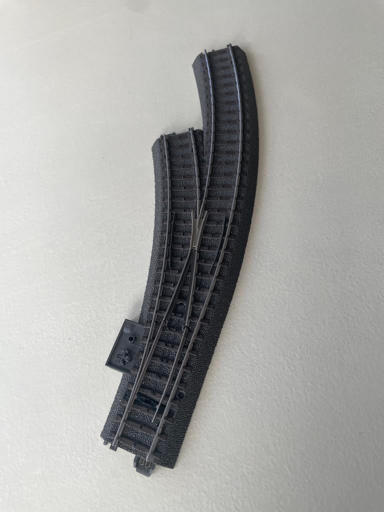 Marklin 24671 gebogen wissel links met de decoder, Wisselstroom, Rails, Ophalen of Verzenden, Zo goed als nieuw