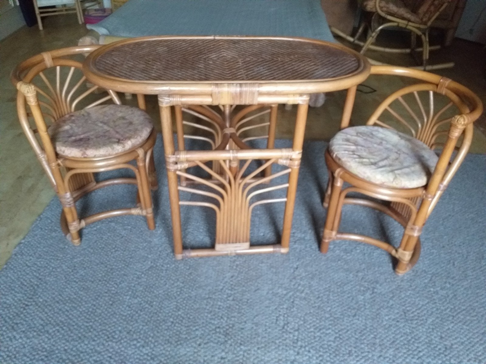 Rotan tafeltje met twee stoelen, Oosterse stijl, Zo goed als nieuw, 75 cm of meer, Ovaal