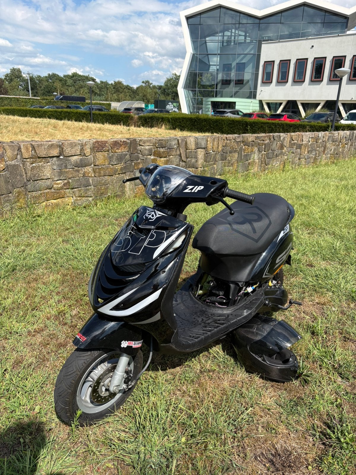 Zip 125, Fietsen en Brommers, Scooters | Piaggio, Ophalen, Zo goed als nieuw, Tweetakt, Zip