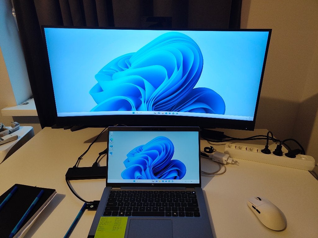 Curved & Zwart HP E34m G4 (40Z26AA) Monitor, Ophalen, Ingebouwde speakers, Zo goed als nieuw, Hp beeldscherm