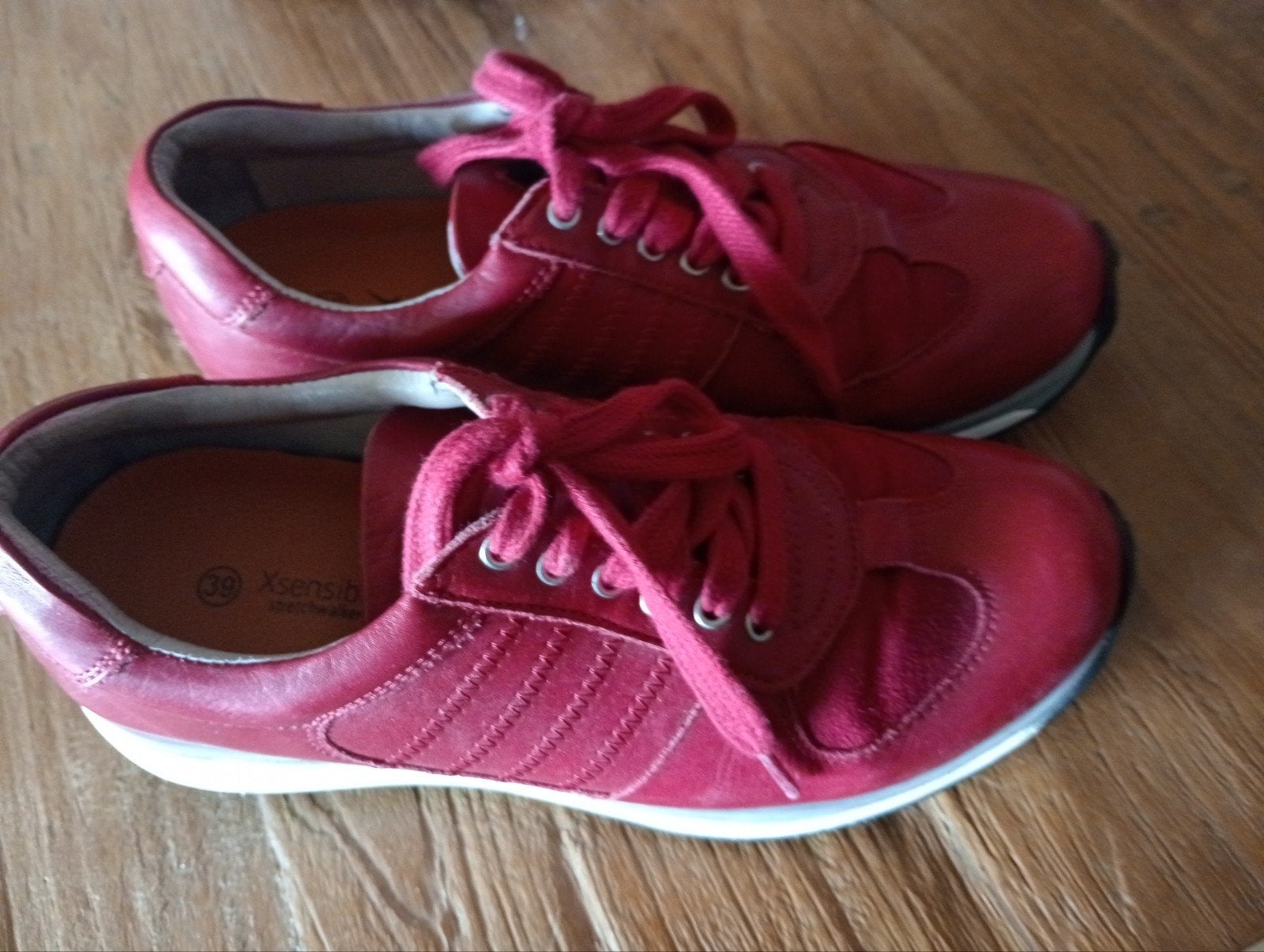 xsensible maat 39 rood, Xsensible, Ophalen of Verzenden, Rood, Sneakers of Gympen