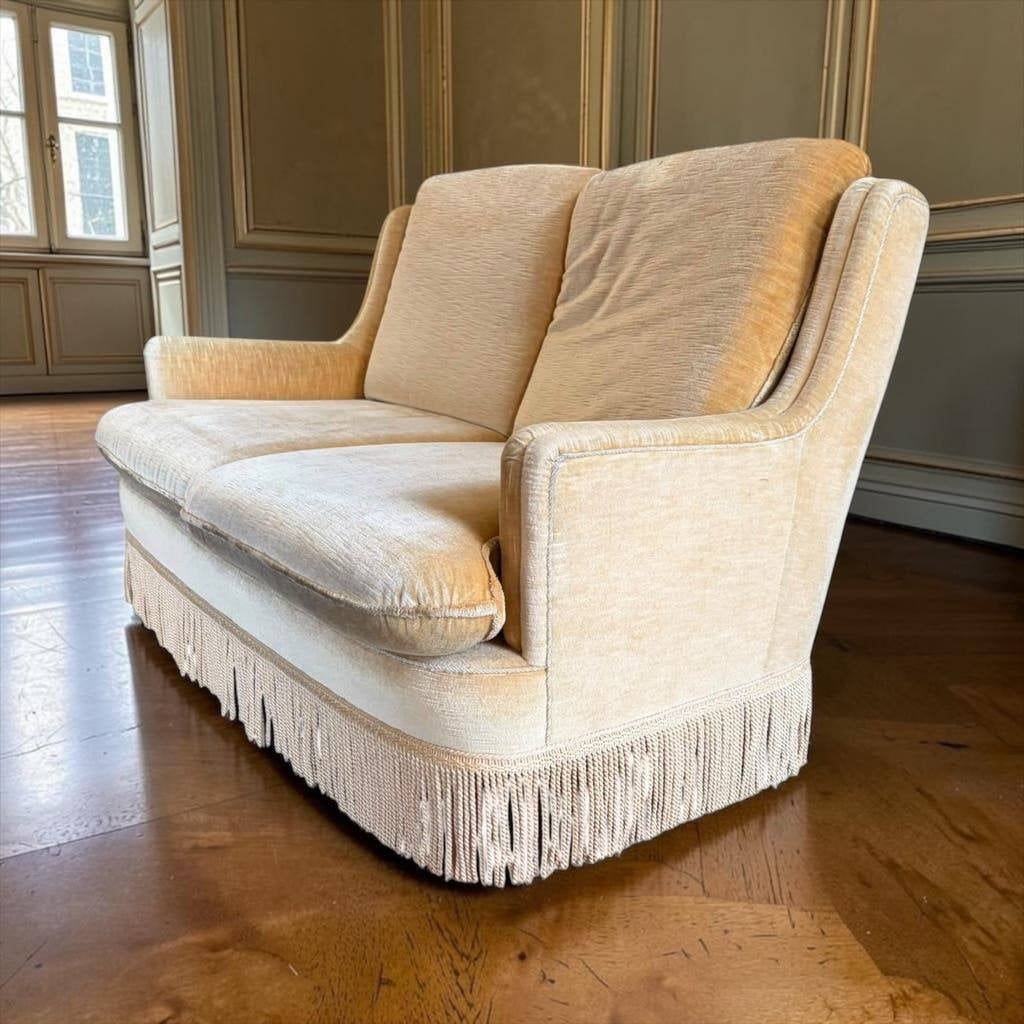 Vintage beige tweezit / zetel / canapé met franjes, Ophalen