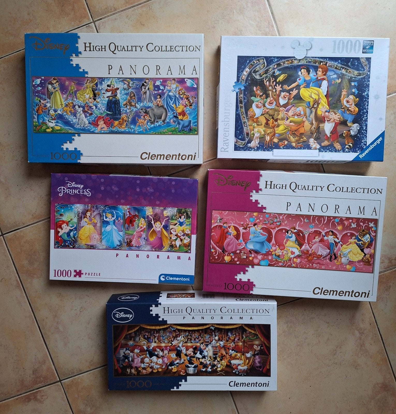 Disney puzzels zgan, Ophalen of Verzenden, 500 t/m 1500 stukjes, Zo goed als nieuw