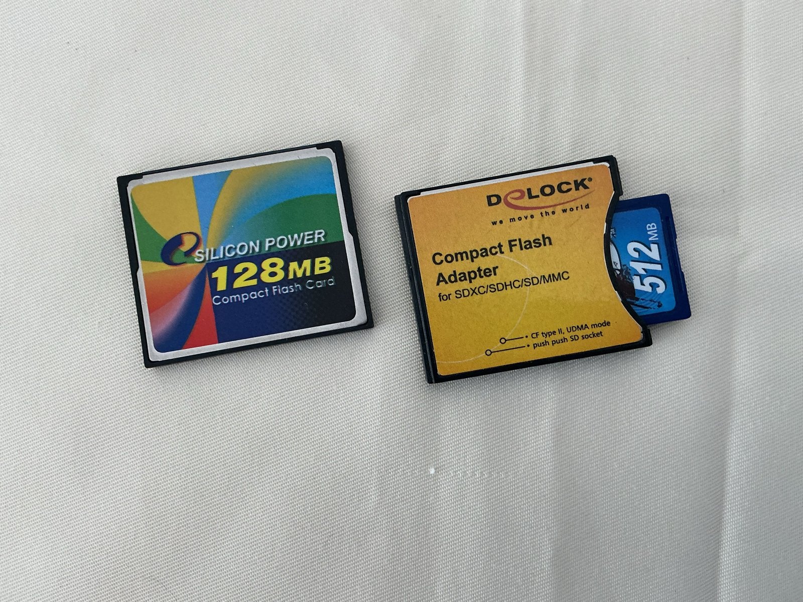 Compact Flash Kaart 128MB & Compact Flash Adapter met 512MB, Ophalen, Gebruikt, Minder dan 2 GB, Fotocamera