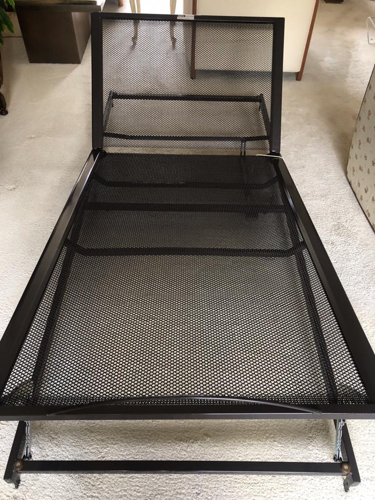 Verstelbare bedbodem incl. matras., Huis en Inrichting, Slaapkamer | Bedden, Gebruikt, Eenpersoons, 90 cm, 190 cm of minder, Metaal