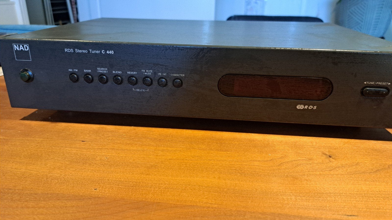 NAD RDS Stereo Tuner C 440 - Hoogwaardige FM/AM-ontvanger, Ophalen of Verzenden, Gebruikt, Analoog