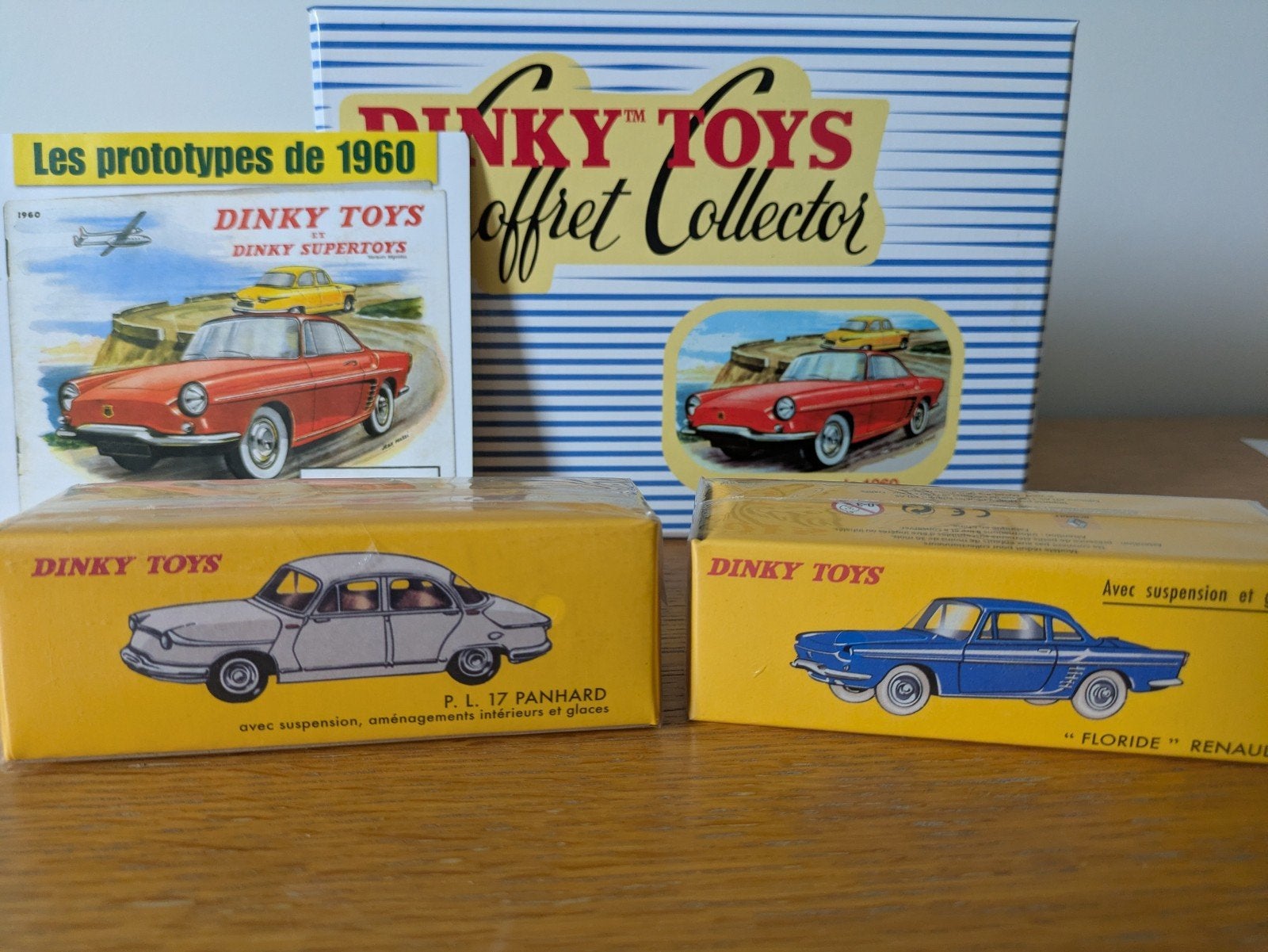 Dinky Toys Coffret Collector: Floride Renault & Panhard, Ophalen of Verzenden, Nieuw