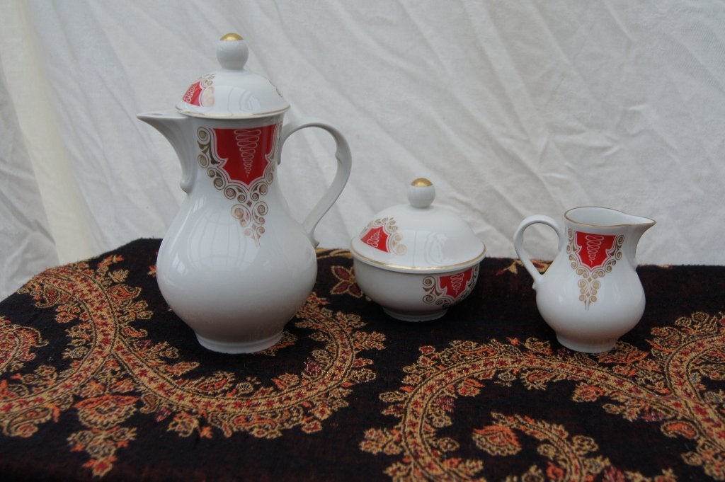 Servies met rood en goud patroonaddsx, Antiek en Kunst, Ophalen of Verzenden