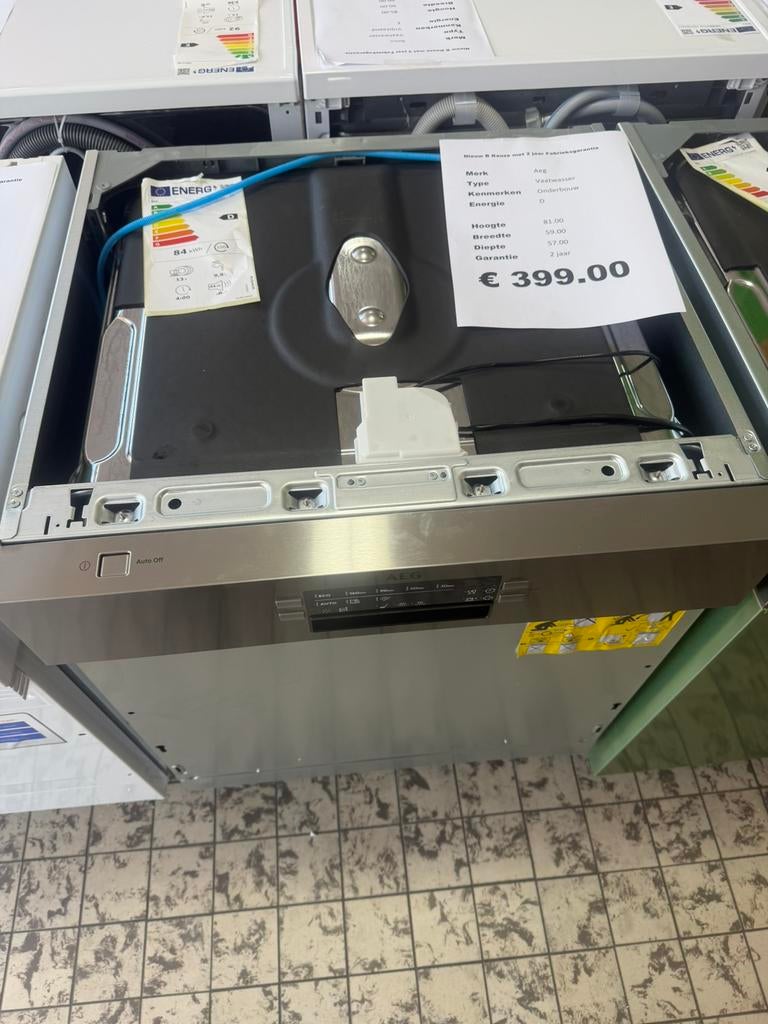 Aeg vaatwasser half geïntegreerd nieuw, Ophalen, Aeg, Minder dan 85 cm, Minder dan 10 liter