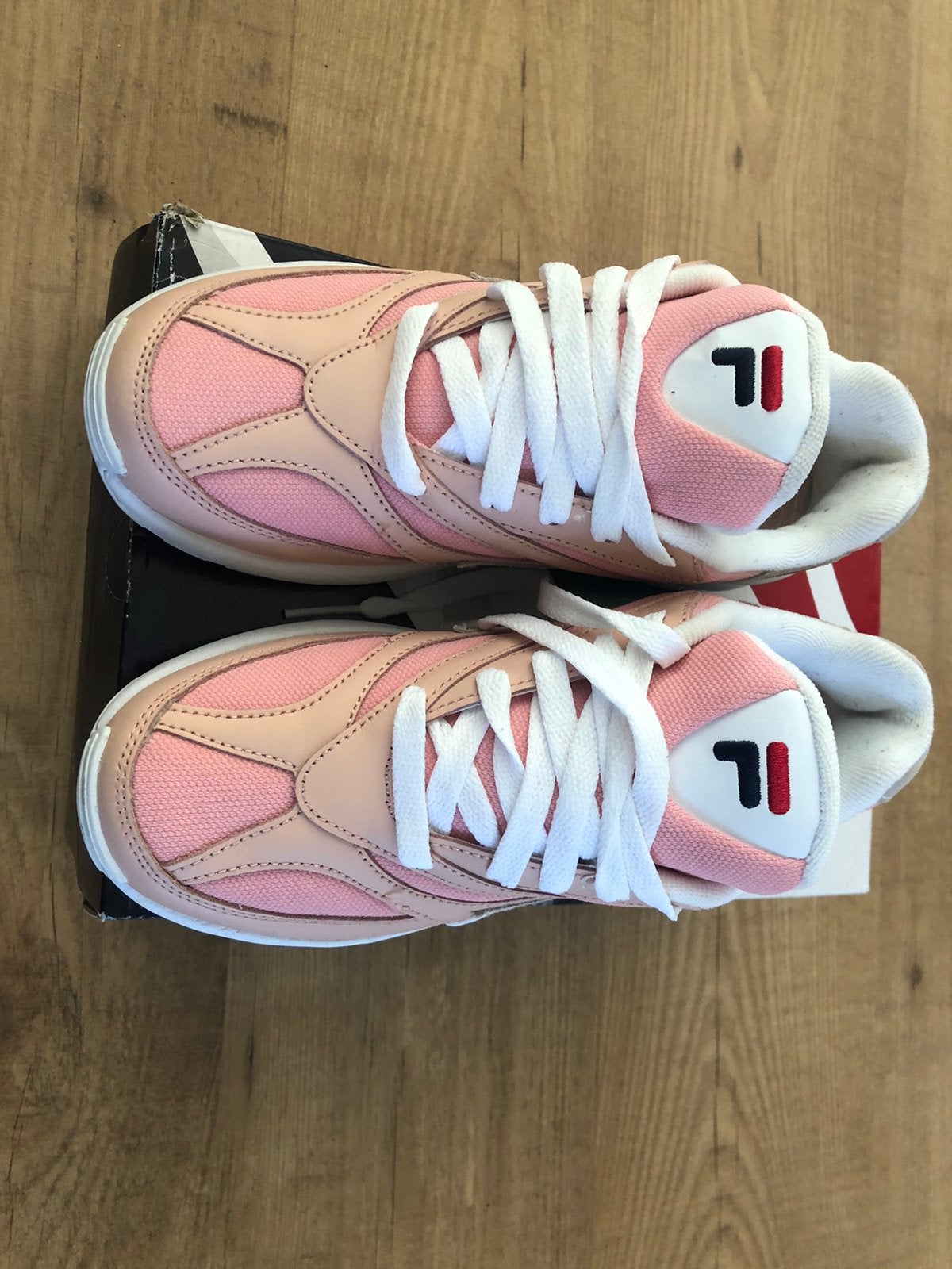Fila sneakers, Ophalen of Verzenden, Zo goed als nieuw, Wit, Sneakers of Gympen