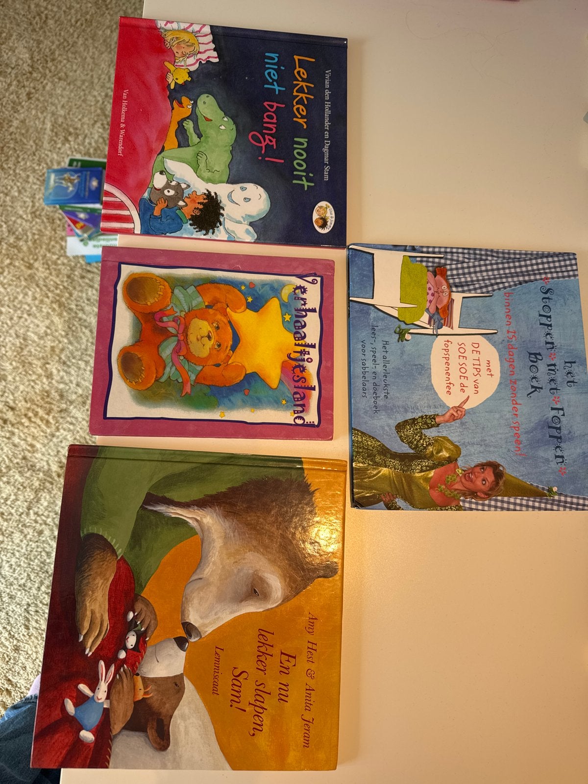 Kinderboeken bundel: 4 verhalen voor jonge lezers, Gelezen, Fictie algemeen, Jongen of Meisje, Ophalen of Verzenden