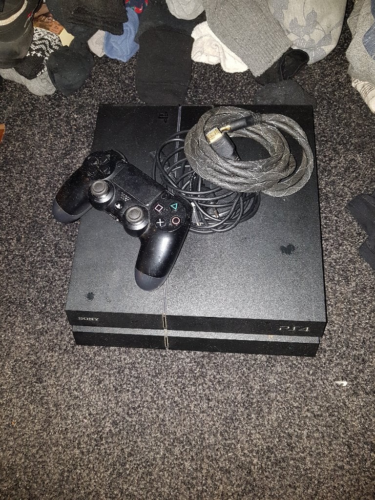 Playstation 4, Ophalen, 500 GB, Zo goed als nieuw, Met 1 controller