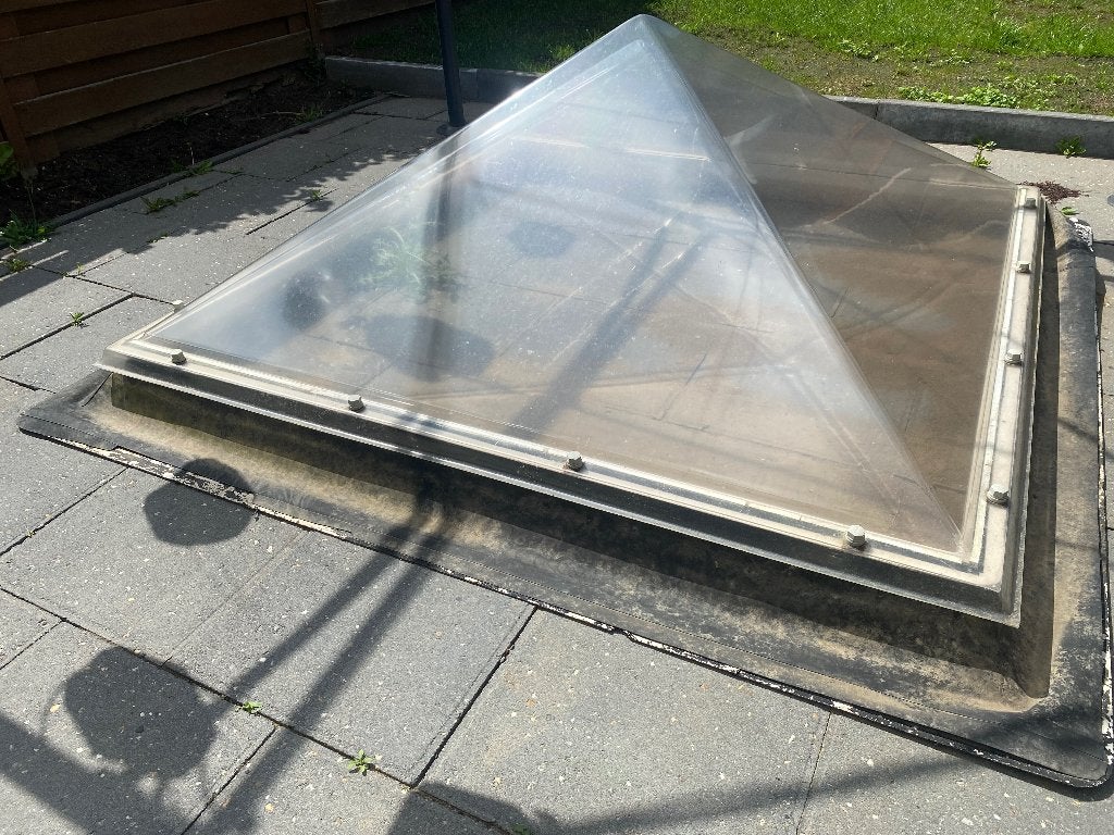 Grote licht Koepel, Ophalen, Gebruikt, 160 cm of meer, Dakraam