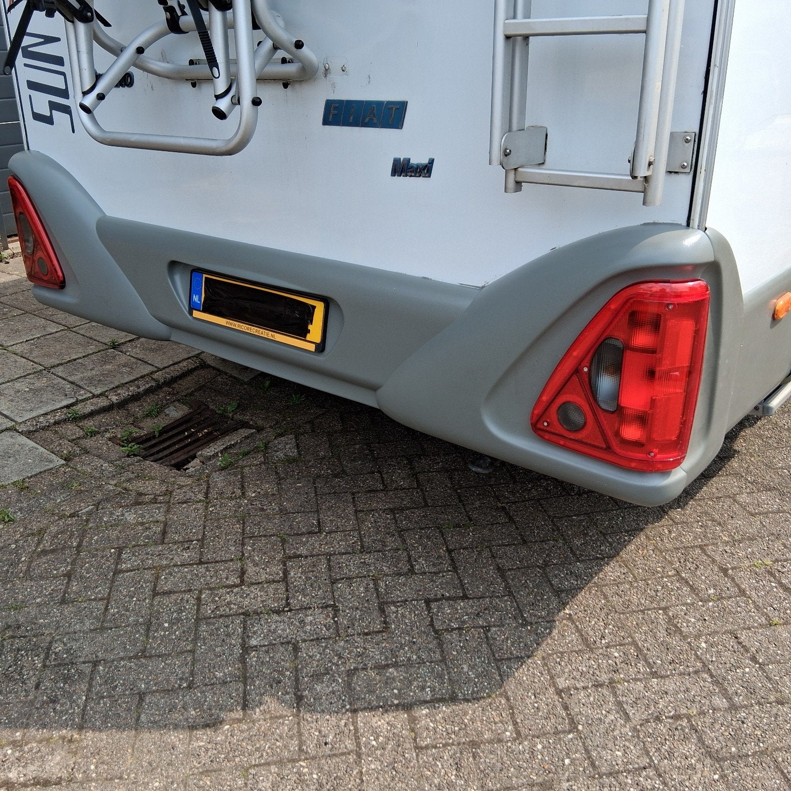 Achterbuper met lichte schade, Ophalen of Verzenden, Bumper