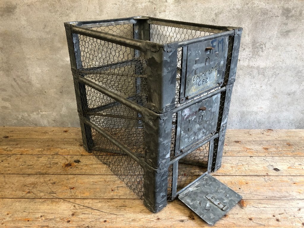 Metalen stapelbare manden met klep, super handig!, Gebruikt, Mand, Ophalen of Verzenden, Metaal