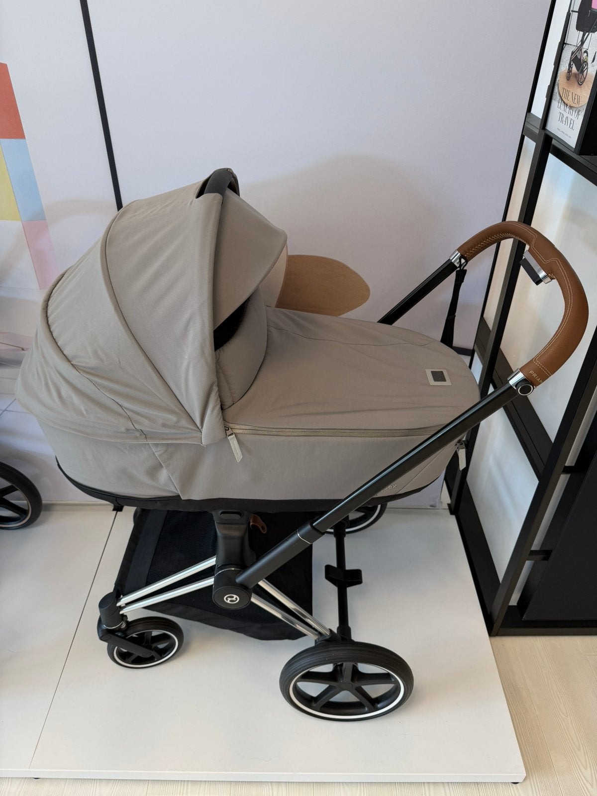 Showmodel Cybex Priam 4 Rose Gold Frame - Mirage Grey, Ophalen, Zo goed als nieuw, Overige merken