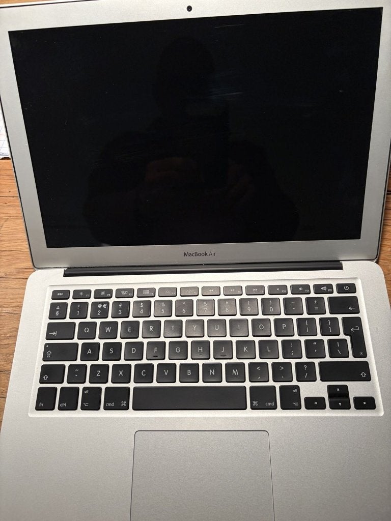 Apple MacBook Air 13" (2012) i5 4GB 128GB SSD + oplader, Computers en Software, Ophalen, Gebruikt, 13 inch, Minder dan 2 Ghz