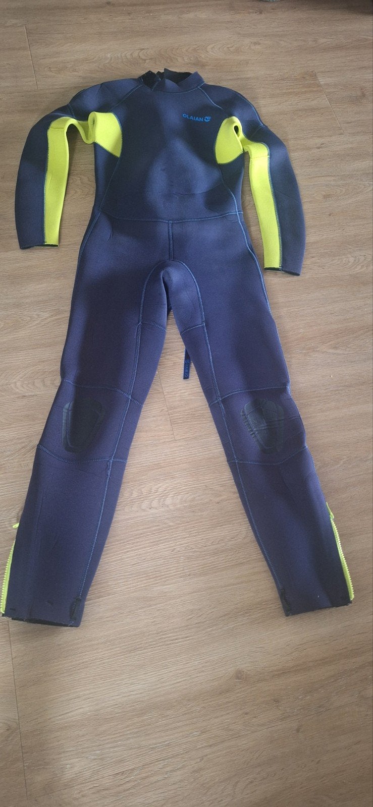 Wetsuit 4/3 maat 153-162 cm (12-14 jaar), Ophalen of Verzenden, Kind, Wetsuit