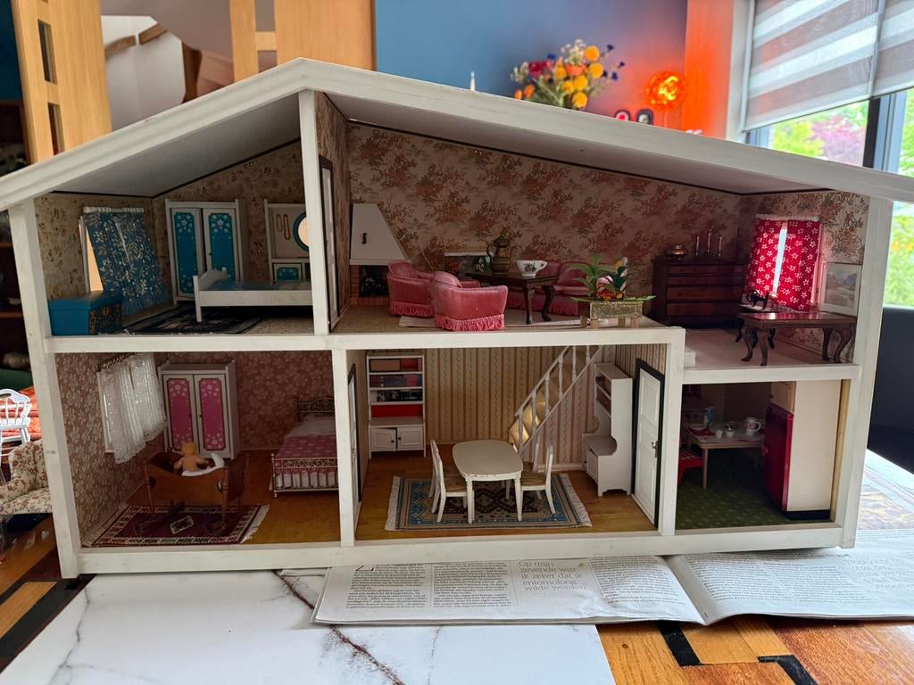 Vintage Lundby poppenhuis in goede staat, Ophalen of Verzenden, Zo goed als nieuw, Poppenhuis